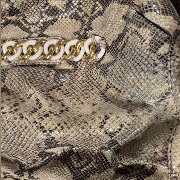 Michael Kors’s tote - Picture 9 of 12